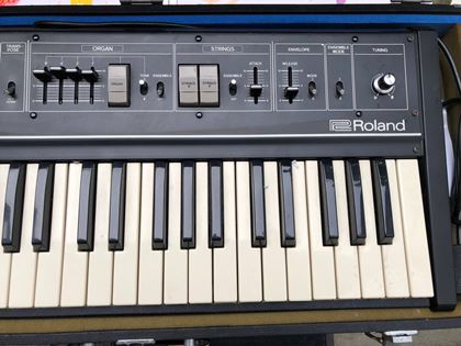 Roland-RS09